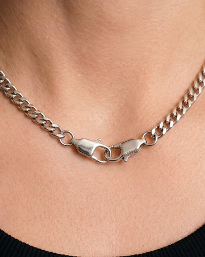 Curb chain