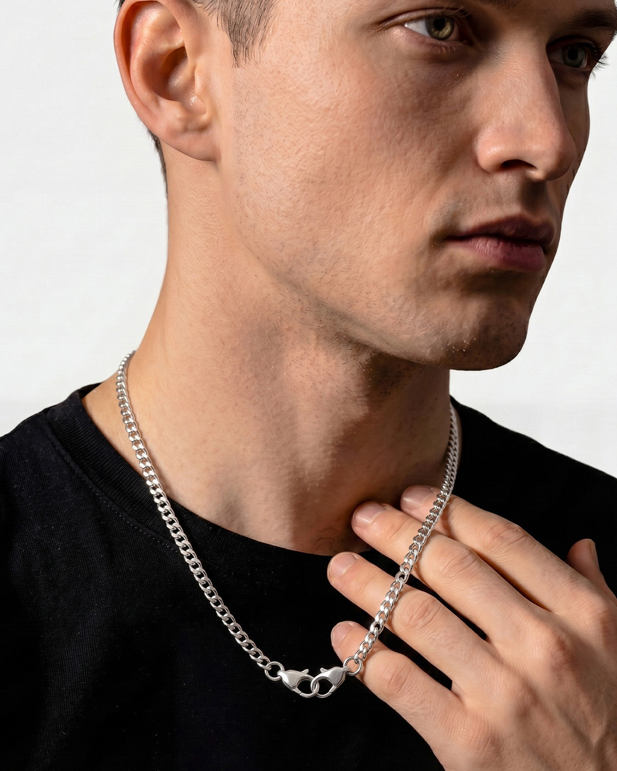 Curb chain